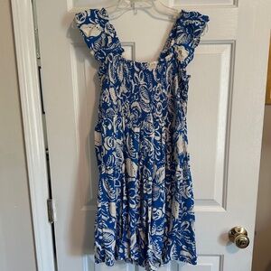 Umgee blue and white floral swing mini dress L